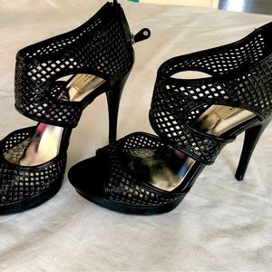 Vera Wang Heels- Size 10